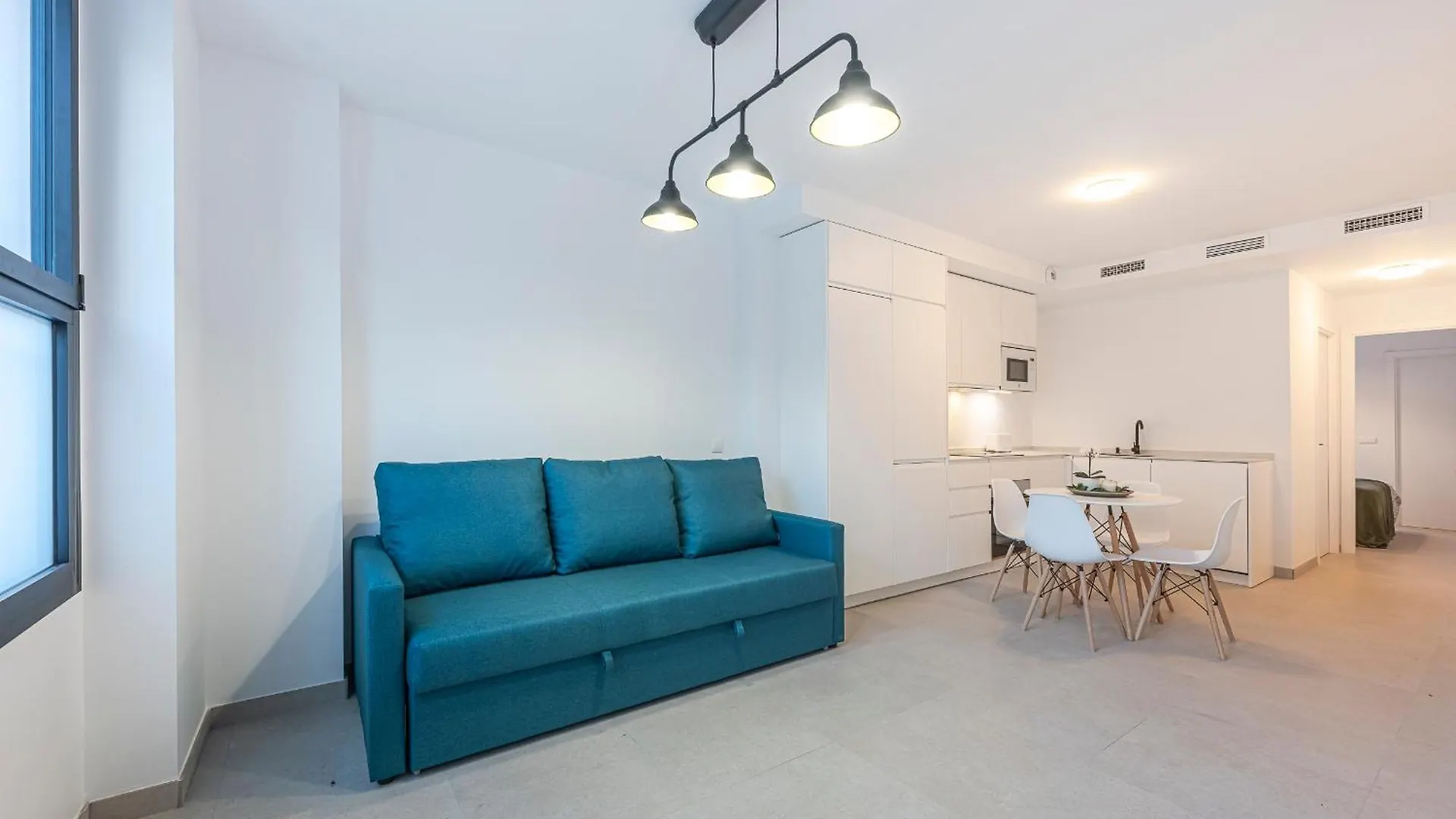 Apartamento Bajo En Centro De Malaga Spain